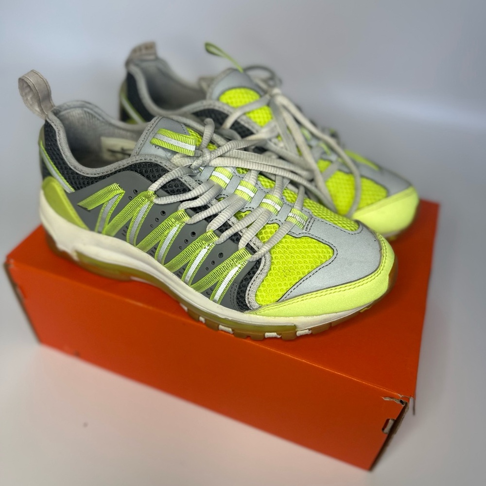 Nike Tree Metcon 4 grey/ neon yellow sz 7